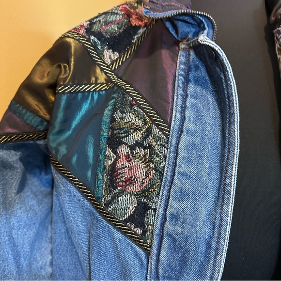Women Vintage Denim vintage 80’s lined be in the current seen denim jacket - Picture 16 of 16